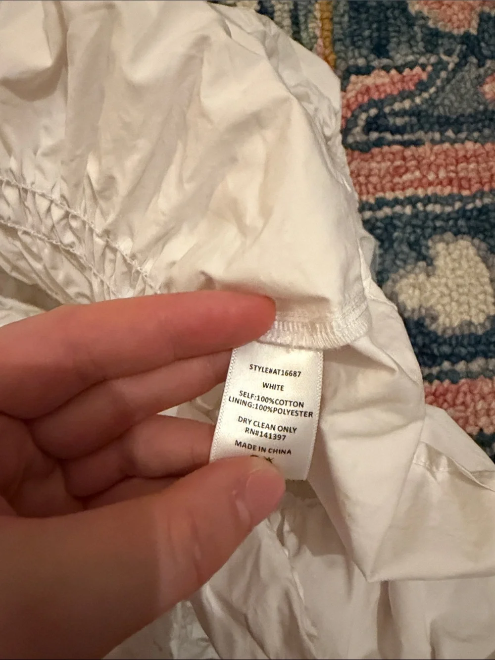 NWOT ASTR The label White Smocked Puff Sleeve Top SZ S